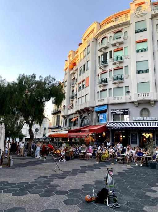 Magenta - T2 Au Coeur Du Carre D'Or De Nice Dış mekan fotoğraf